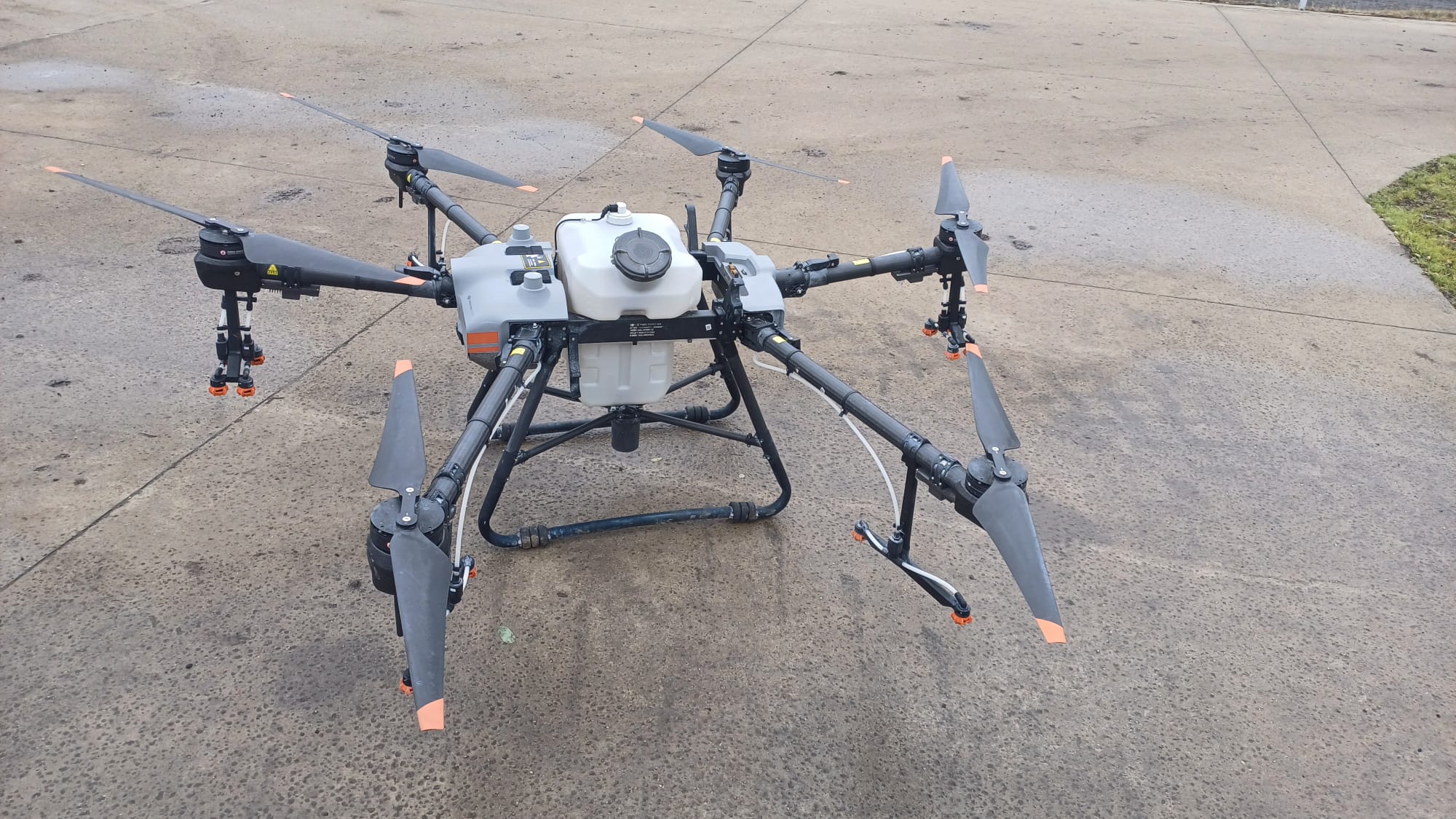 Drona DJI Agras T30 Second Hand Stare excelentă