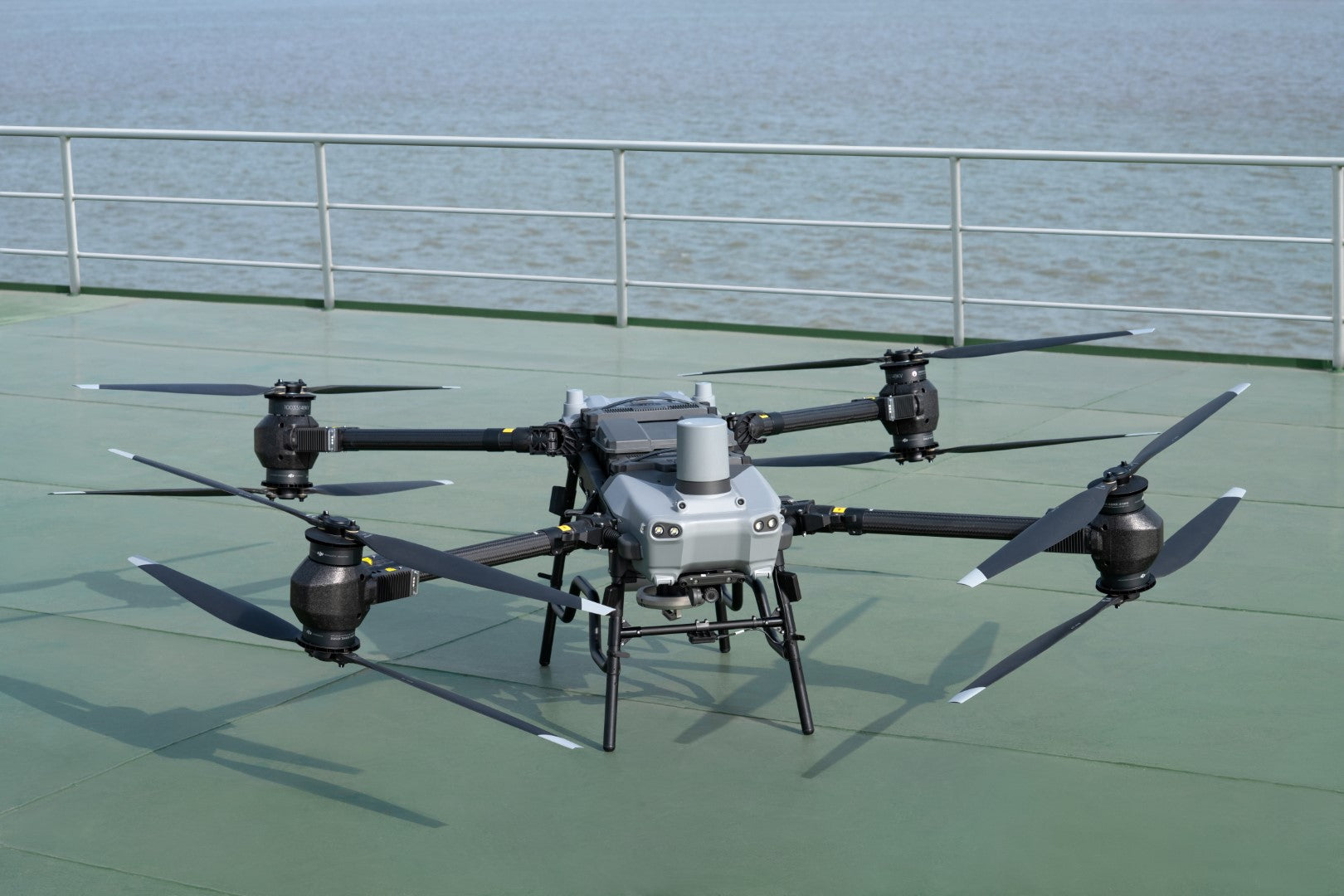 DJI FlyCart 30